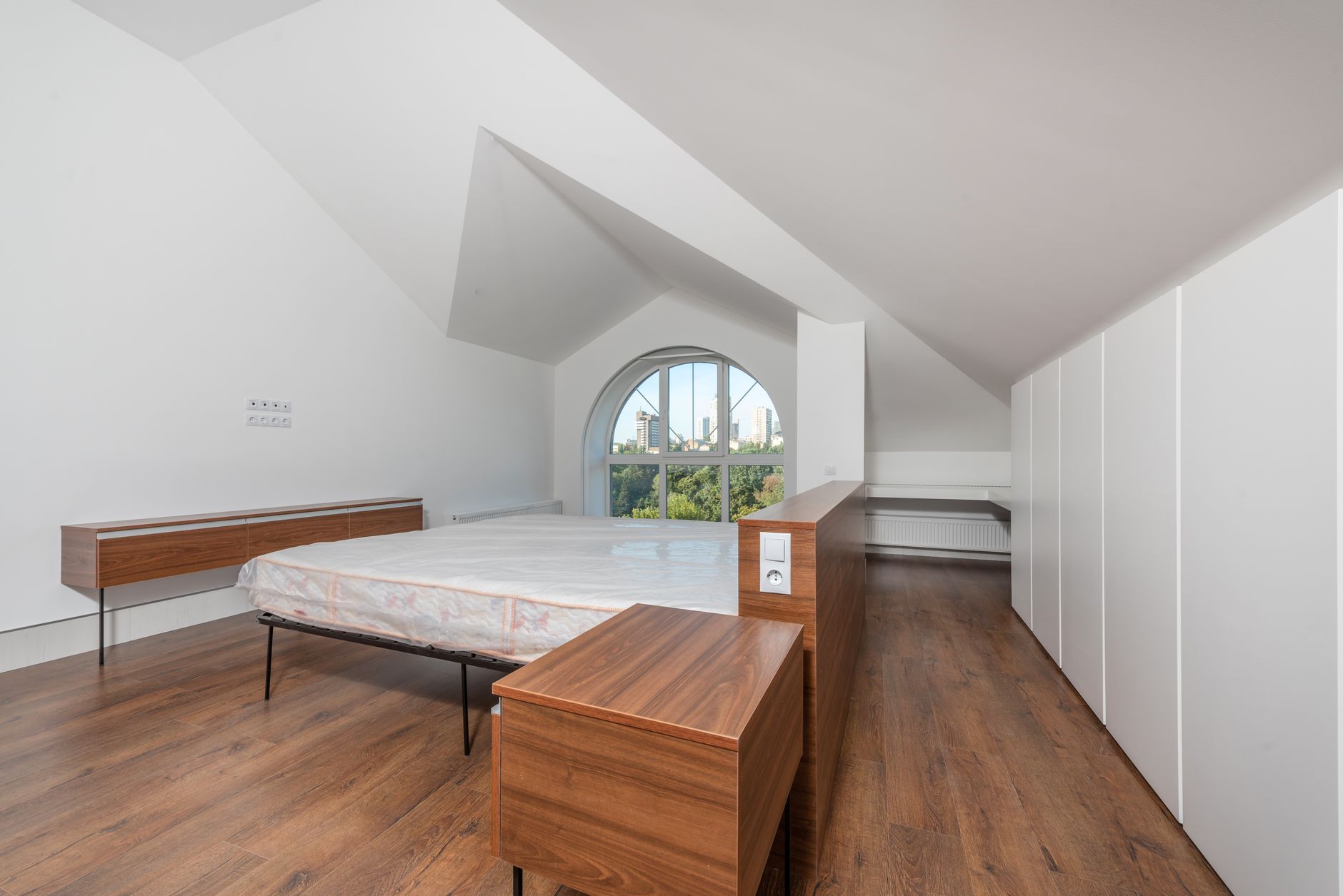 Traitement punaises de lit équipe à Pantin